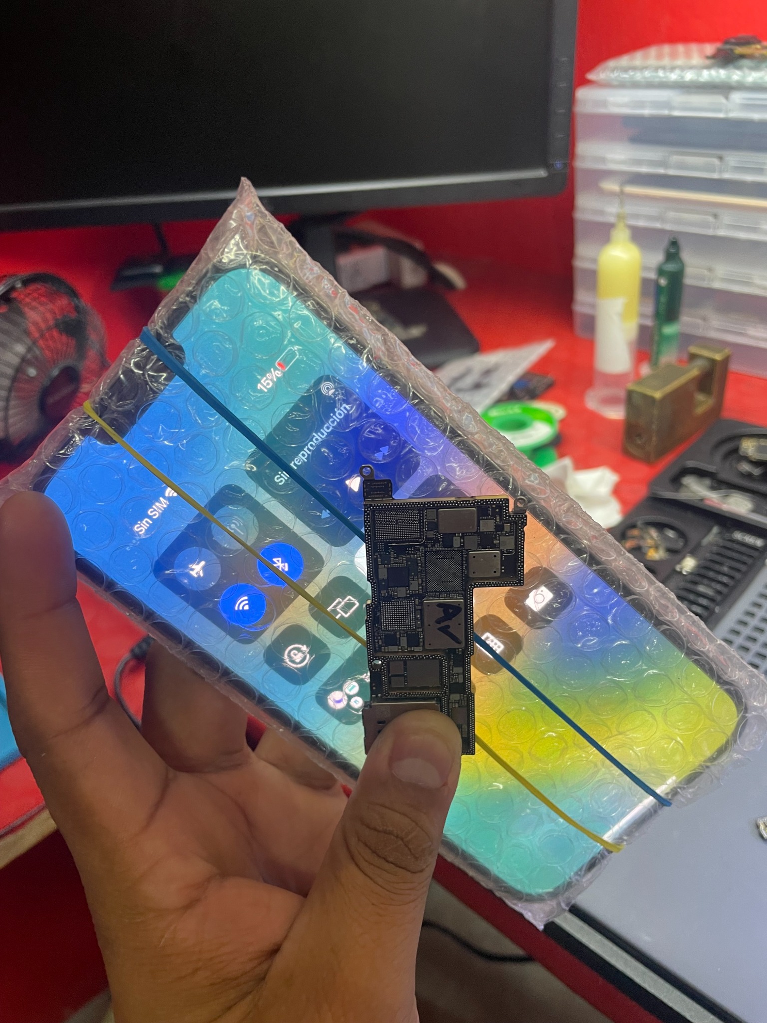 Trabajo de reparación REDMOVIL 6